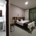 Hotel Emperatriz Ii 2*