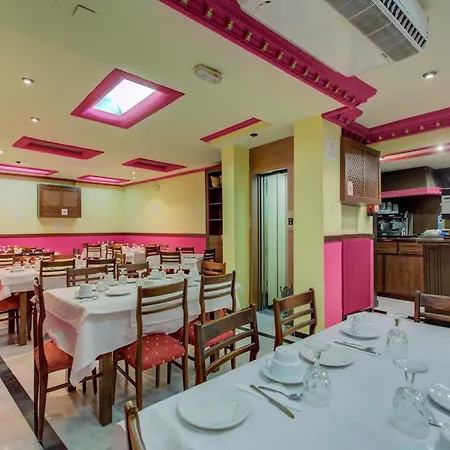 Hotel Emperatriz Ii