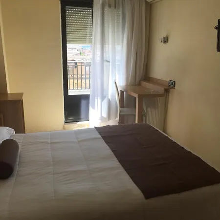 Emperatriz Ii ホテル