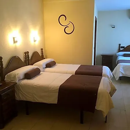 Hotel Emperatriz Ii 2*