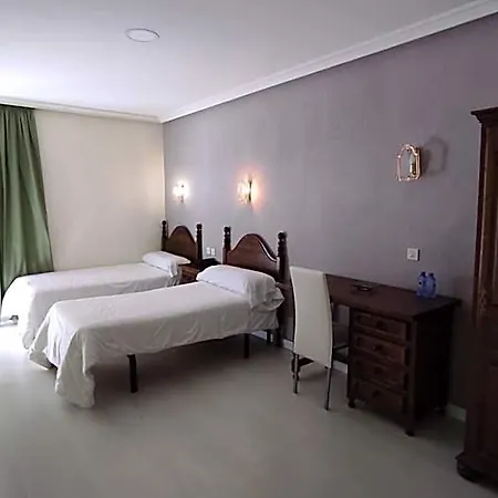 Emperatriz Ii 2*