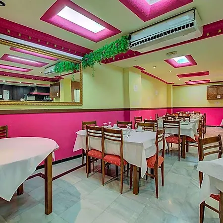 Emperatriz Ii Hotel