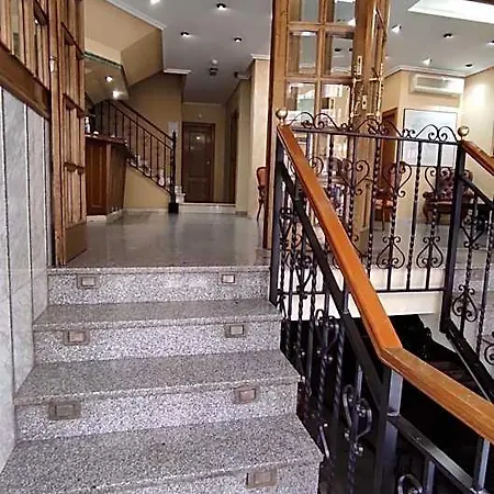 Emperatriz Ii Hotel 2*