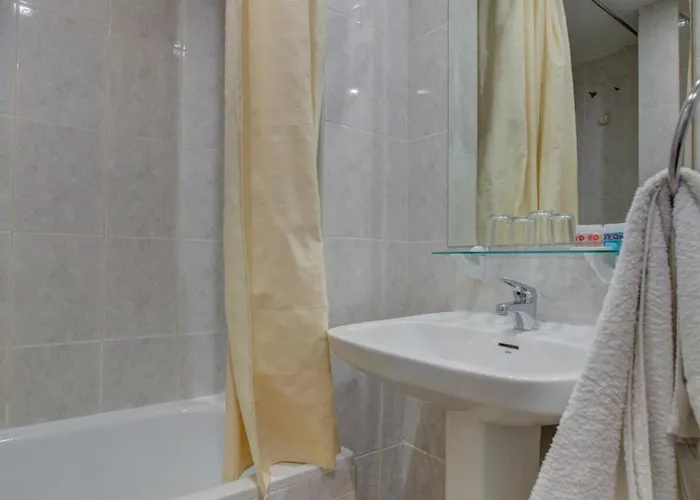 호텔 Emperatriz Ii 2*