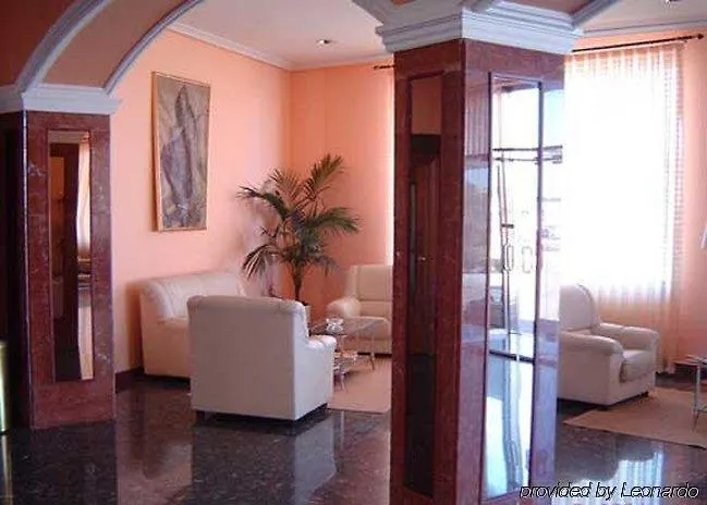 호텔 Emperatriz Ii 2*