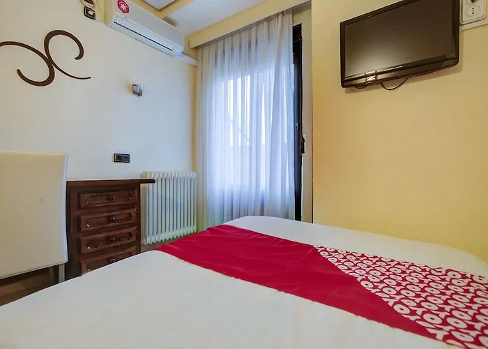 호텔 Emperatriz Ii 2*